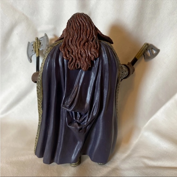 LOTR ROTK  Coronation Gimli Action Figure - Picture 2 of 2